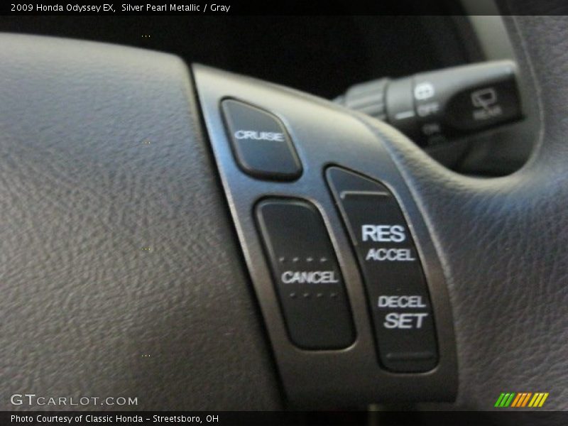 Silver Pearl Metallic / Gray 2009 Honda Odyssey EX