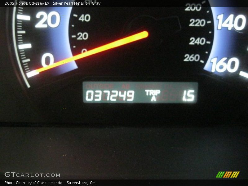 Silver Pearl Metallic / Gray 2009 Honda Odyssey EX