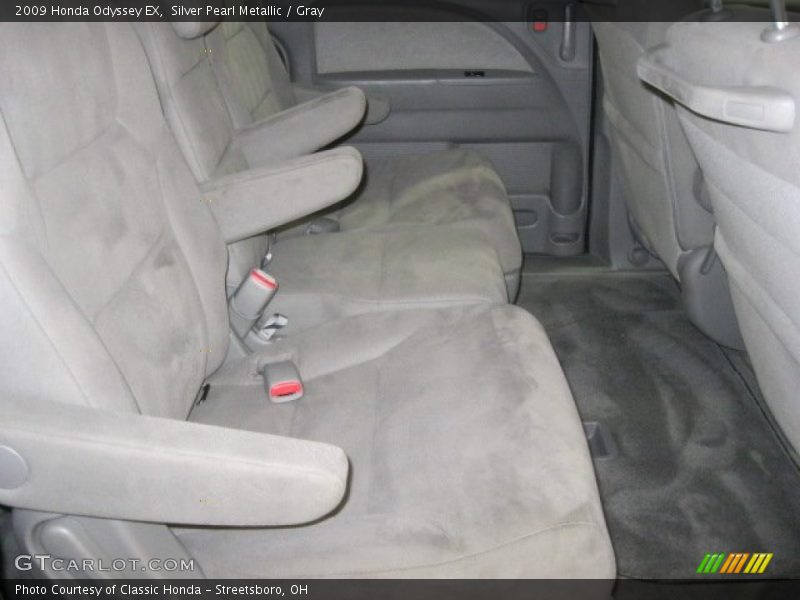 Silver Pearl Metallic / Gray 2009 Honda Odyssey EX