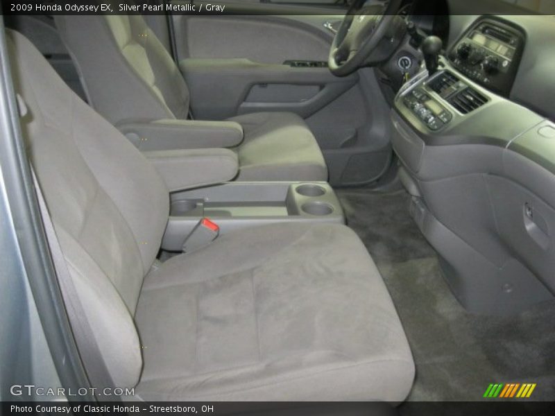 Silver Pearl Metallic / Gray 2009 Honda Odyssey EX