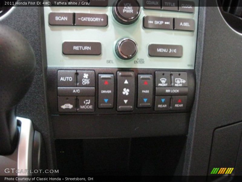 Taffeta White / Gray 2011 Honda Pilot EX 4WD