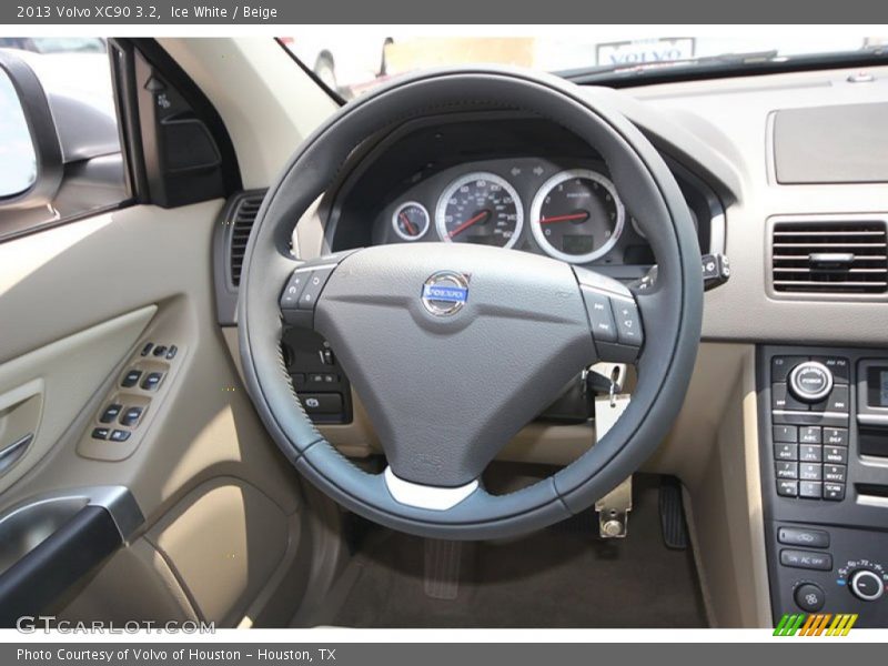 Ice White / Beige 2013 Volvo XC90 3.2