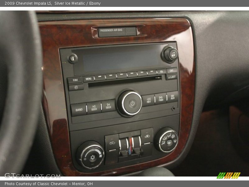 Silver Ice Metallic / Ebony 2009 Chevrolet Impala LS