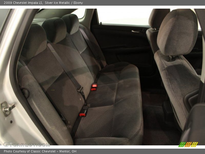 Silver Ice Metallic / Ebony 2009 Chevrolet Impala LS