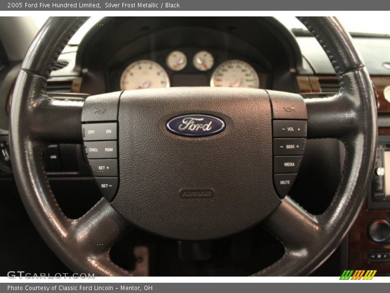 Silver Frost Metallic / Black 2005 Ford Five Hundred Limited