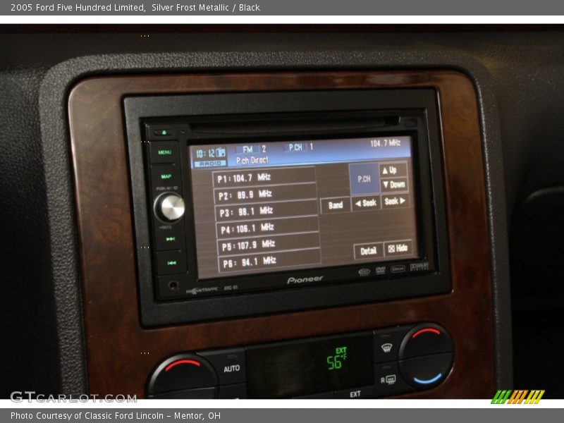 Silver Frost Metallic / Black 2005 Ford Five Hundred Limited