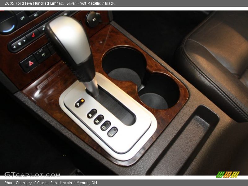 Silver Frost Metallic / Black 2005 Ford Five Hundred Limited