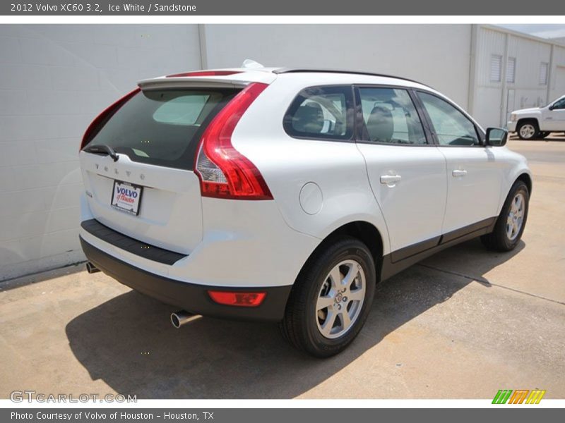 Ice White / Sandstone 2012 Volvo XC60 3.2