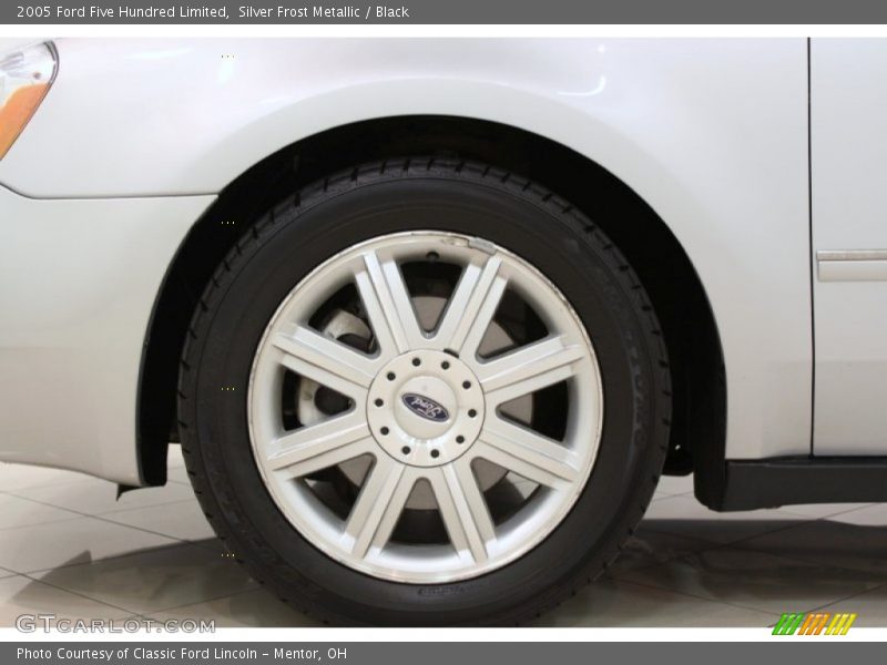 Silver Frost Metallic / Black 2005 Ford Five Hundred Limited