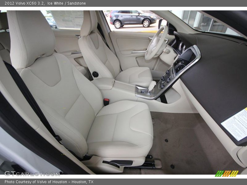 Ice White / Sandstone 2012 Volvo XC60 3.2