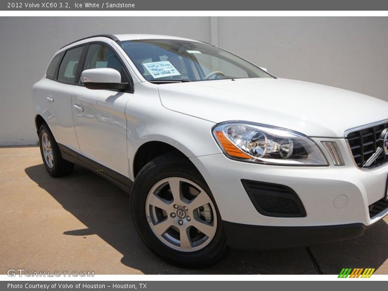 Ice White / Sandstone 2012 Volvo XC60 3.2