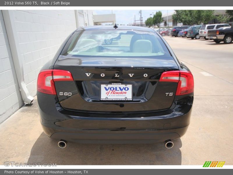 Black / Soft Beige 2012 Volvo S60 T5