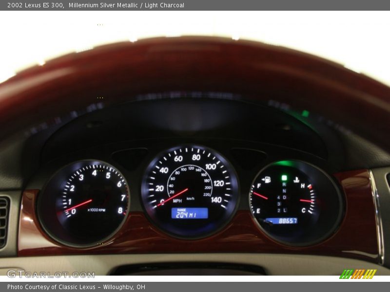 Millennium Silver Metallic / Light Charcoal 2002 Lexus ES 300