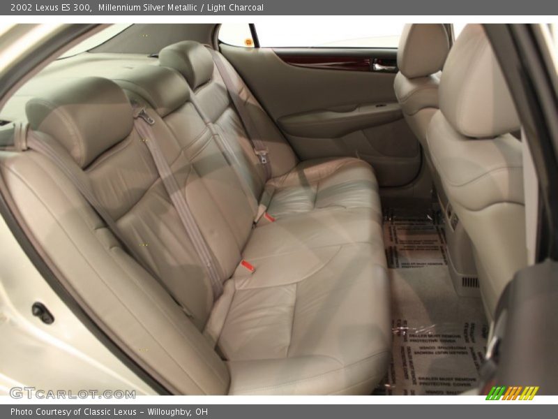 Millennium Silver Metallic / Light Charcoal 2002 Lexus ES 300