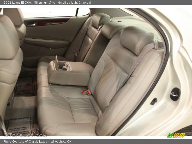 Millennium Silver Metallic / Light Charcoal 2002 Lexus ES 300