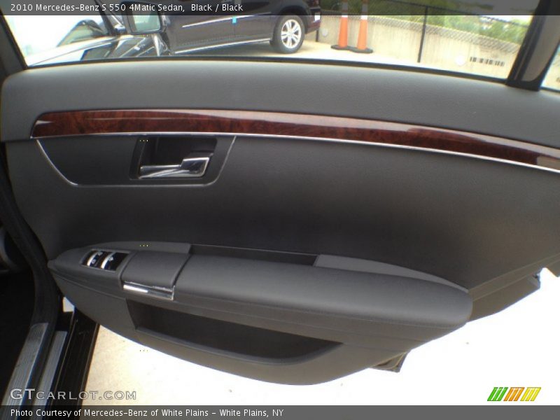 Black / Black 2010 Mercedes-Benz S 550 4Matic Sedan