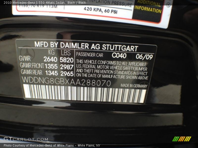 Black / Black 2010 Mercedes-Benz S 550 4Matic Sedan