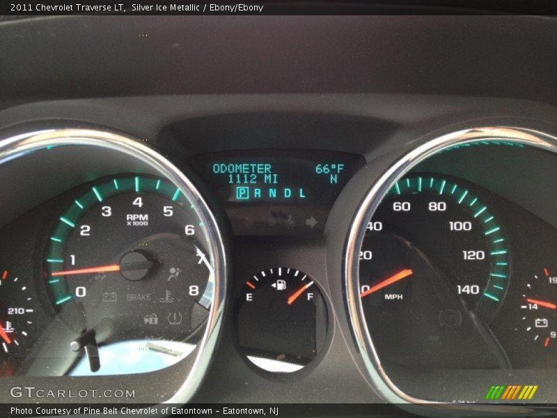 Silver Ice Metallic / Ebony/Ebony 2011 Chevrolet Traverse LT