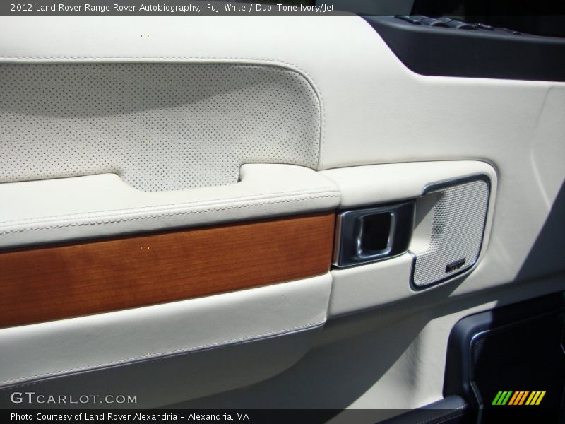 Fuji White / Duo-Tone Ivory/Jet 2012 Land Rover Range Rover Autobiography