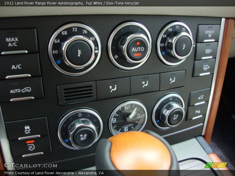 Controls of 2012 Range Rover Autobiography