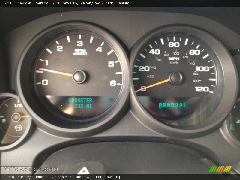 Victory Red / Dark Titanium 2011 Chevrolet Silverado 1500 Crew Cab