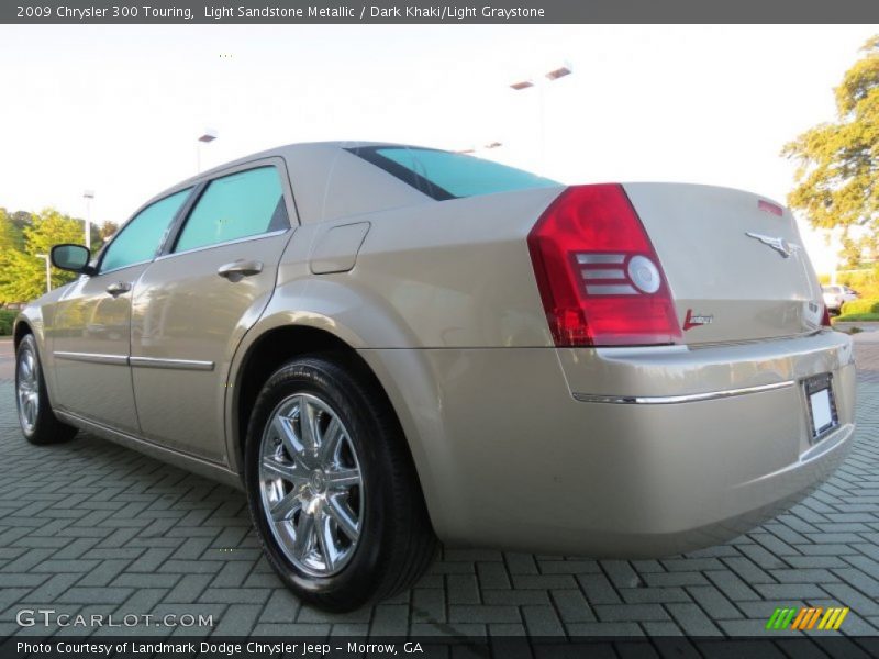 Light Sandstone Metallic / Dark Khaki/Light Graystone 2009 Chrysler 300 Touring