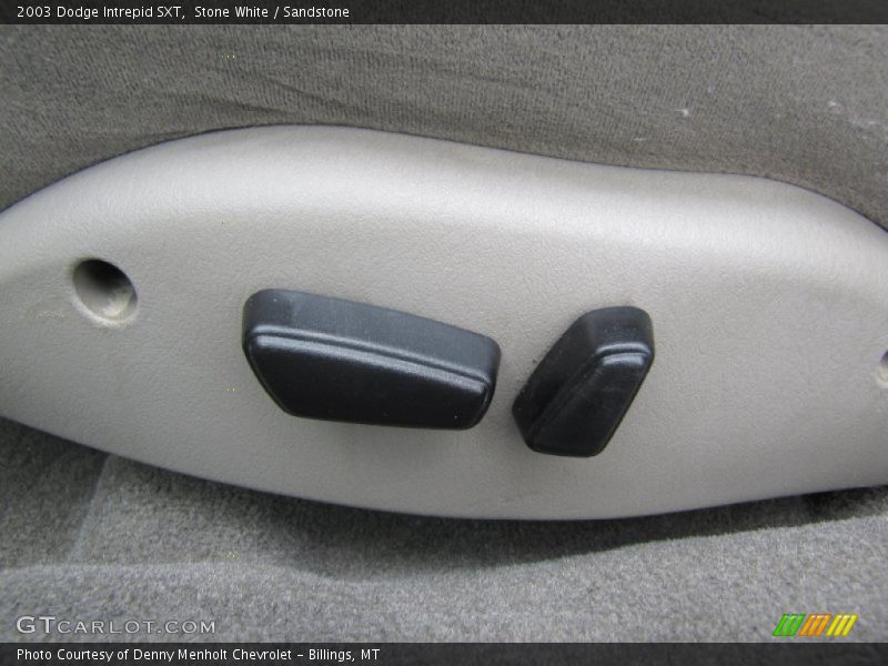 Stone White / Sandstone 2003 Dodge Intrepid SXT