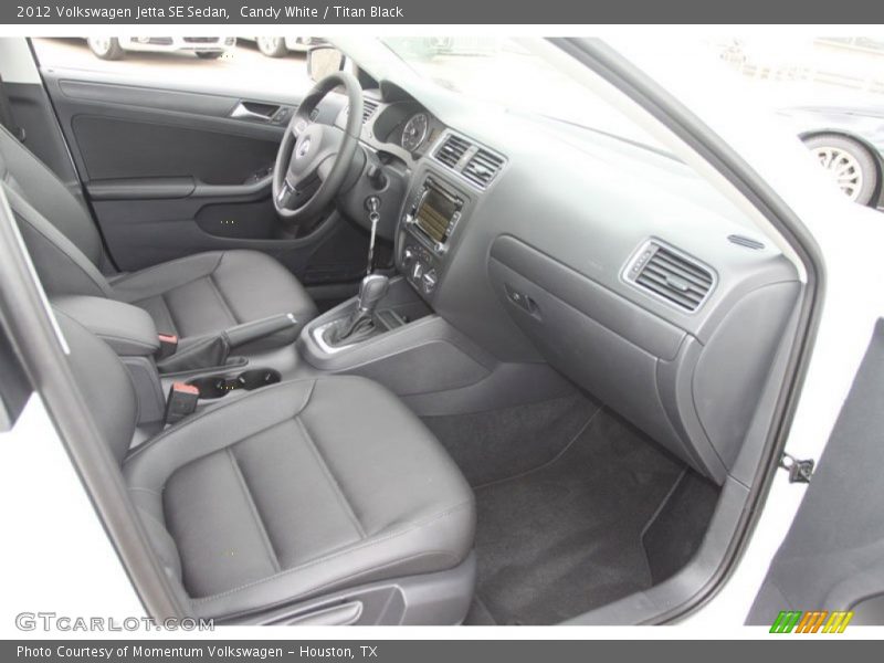 Candy White / Titan Black 2012 Volkswagen Jetta SE Sedan