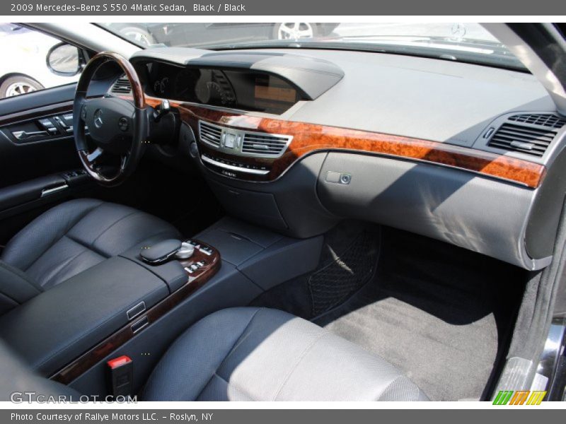 Black / Black 2009 Mercedes-Benz S 550 4Matic Sedan