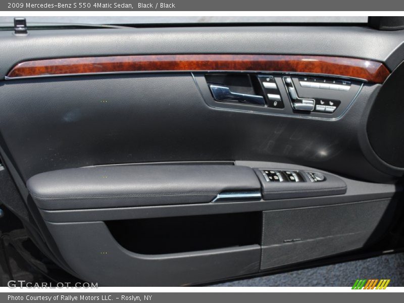Black / Black 2009 Mercedes-Benz S 550 4Matic Sedan