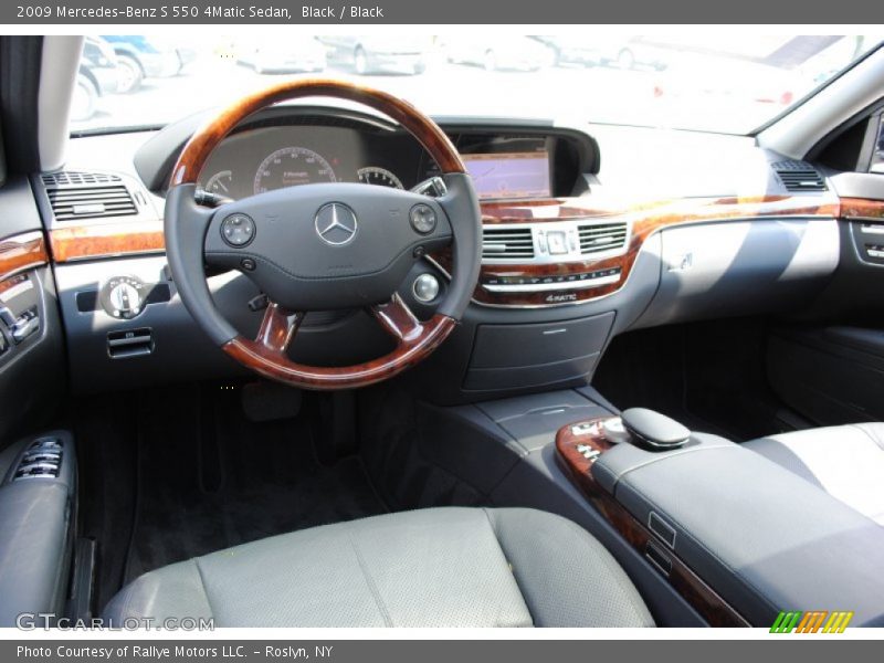 Black / Black 2009 Mercedes-Benz S 550 4Matic Sedan