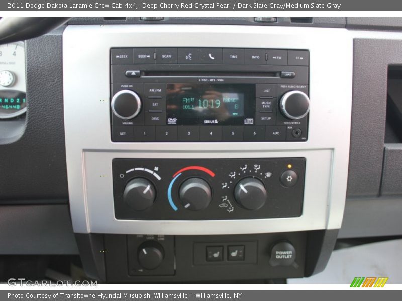 Controls of 2011 Dakota Laramie Crew Cab 4x4