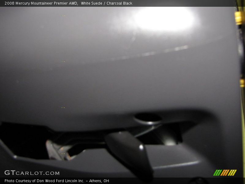 White Suede / Charcoal Black 2008 Mercury Mountaineer Premier AWD