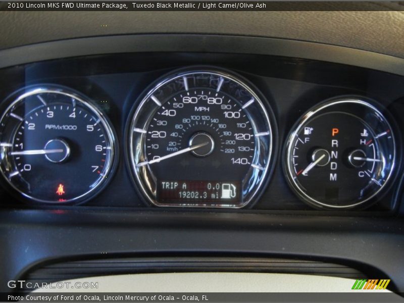 Tuxedo Black Metallic / Light Camel/Olive Ash 2010 Lincoln MKS FWD Ultimate Package