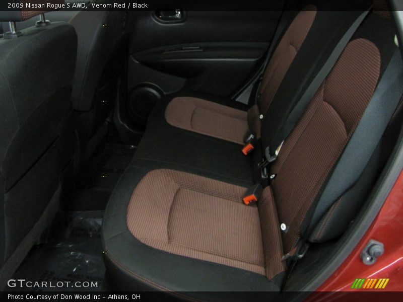 Venom Red / Black 2009 Nissan Rogue S AWD