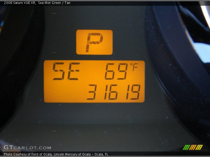 Sea Mist Green / Tan 2008 Saturn VUE XR