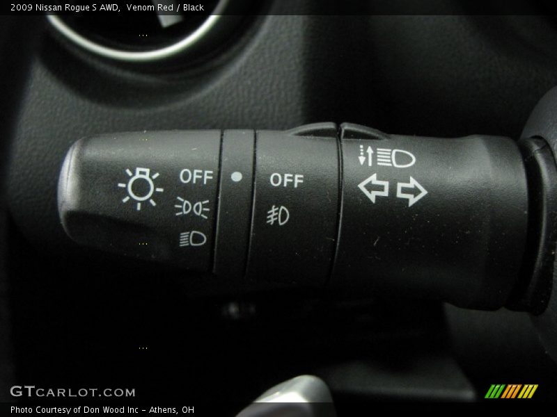 Venom Red / Black 2009 Nissan Rogue S AWD