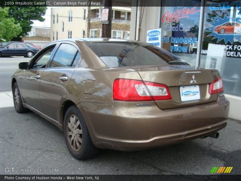 Canyon Beige Pearl / Beige 2009 Mitsubishi Galant ES