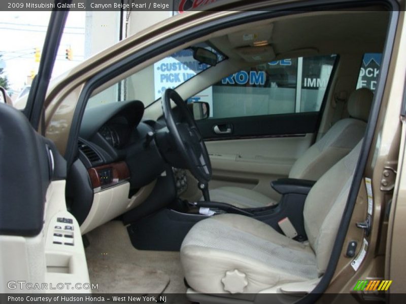 Canyon Beige Pearl / Beige 2009 Mitsubishi Galant ES
