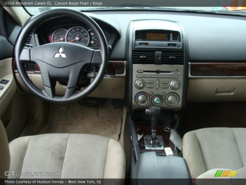 Canyon Beige Pearl / Beige 2009 Mitsubishi Galant ES