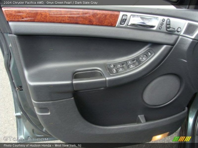Onyx Green Pearl / Dark Slate Gray 2004 Chrysler Pacifica AWD
