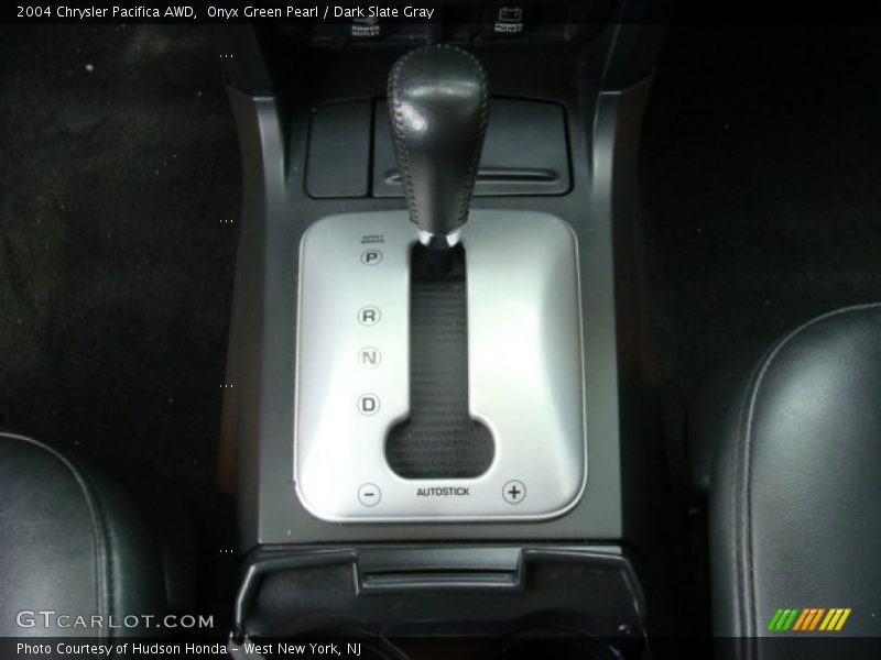 Onyx Green Pearl / Dark Slate Gray 2004 Chrysler Pacifica AWD