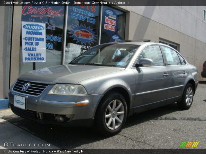 Stonehenge Grey Metallic / Anthracite 2004 Volkswagen Passat GLS 4Motion Sedan