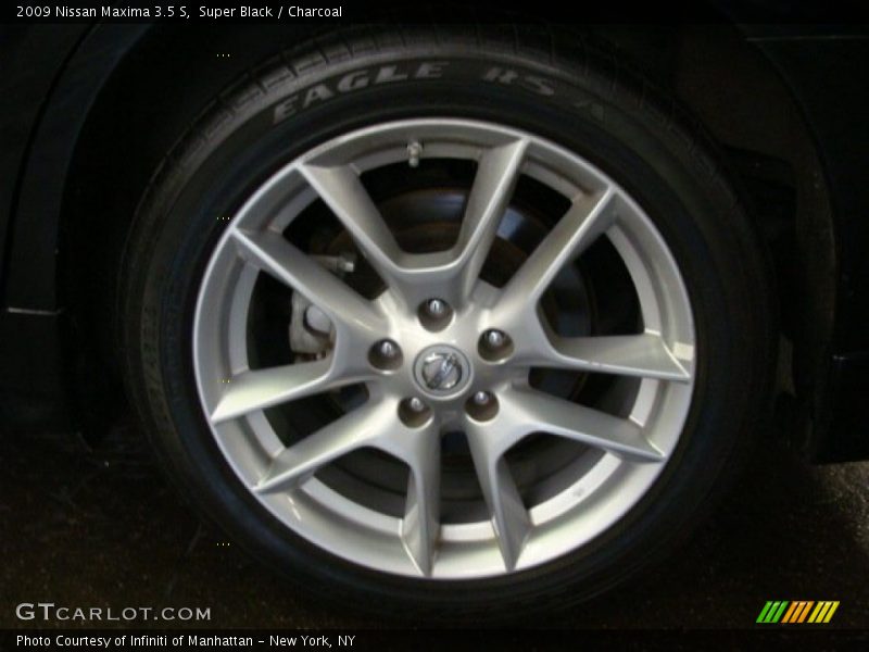 Super Black / Charcoal 2009 Nissan Maxima 3.5 S