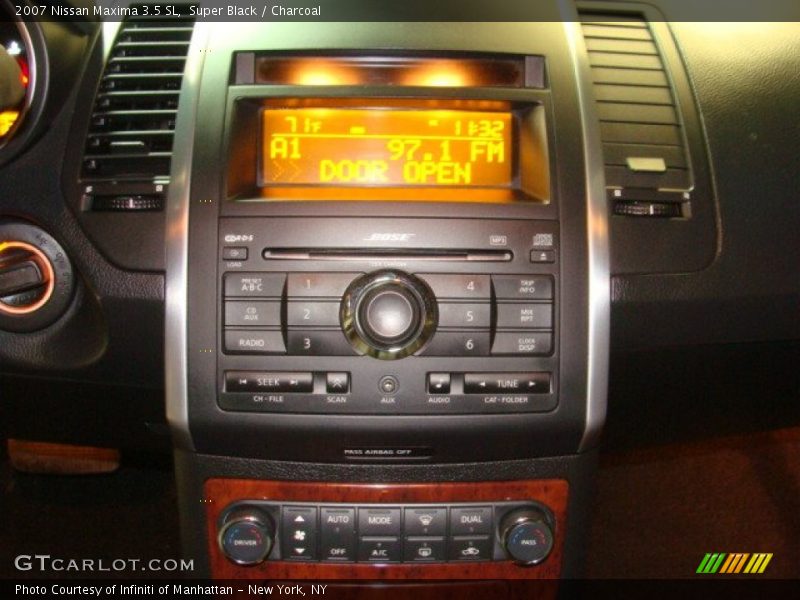 Super Black / Charcoal 2007 Nissan Maxima 3.5 SL