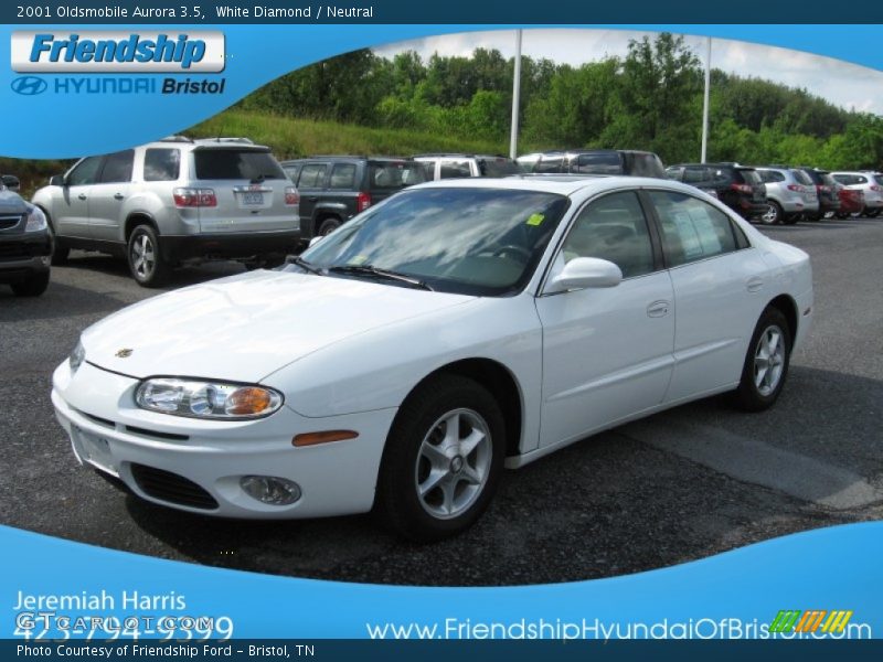 White Diamond / Neutral 2001 Oldsmobile Aurora 3.5