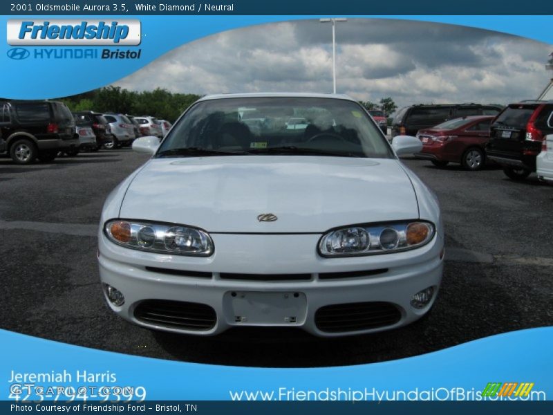 White Diamond / Neutral 2001 Oldsmobile Aurora 3.5