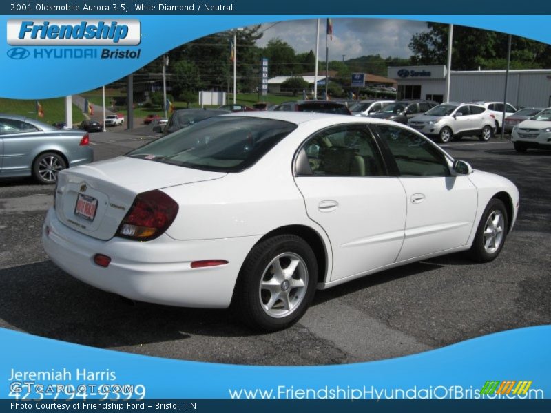 White Diamond / Neutral 2001 Oldsmobile Aurora 3.5