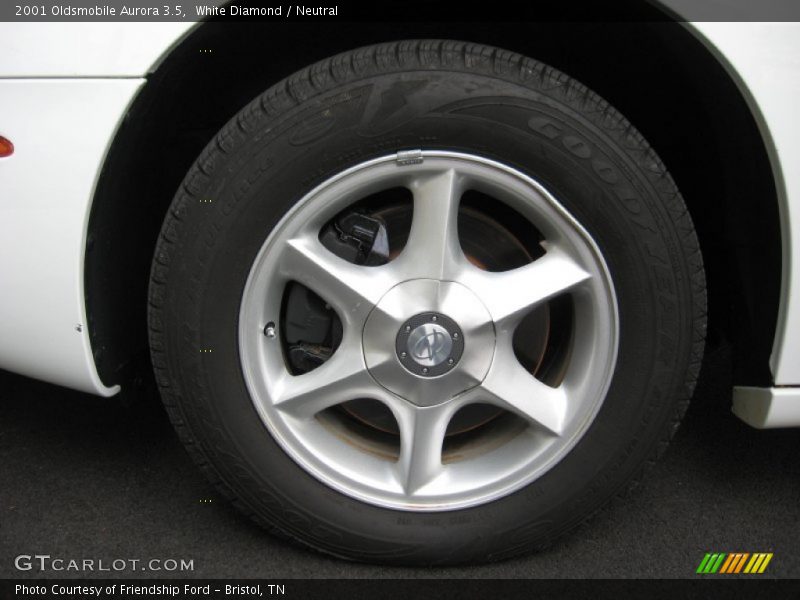 White Diamond / Neutral 2001 Oldsmobile Aurora 3.5