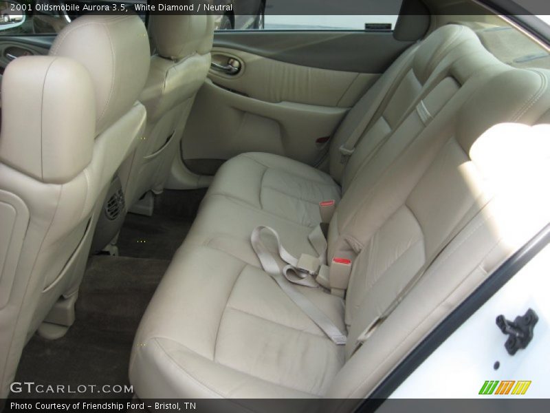 White Diamond / Neutral 2001 Oldsmobile Aurora 3.5